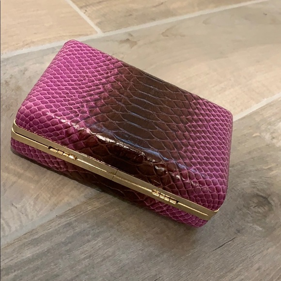 Banana Republic Cow Leather Clutch - Picture 4 of 7